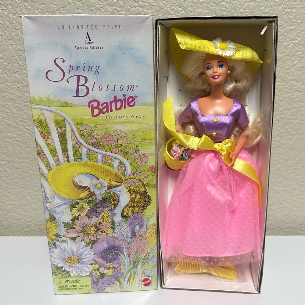 NEW 1995 Vintage Avon Exclusive Barbie Doll Spring Blossom First in a Series